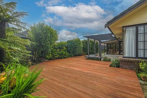 Photo of property in 19 Caroline Crescent, Highbury, Palmerston North, 4412