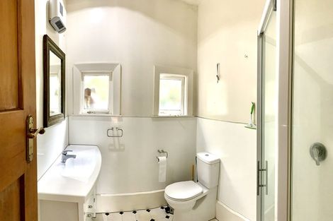 Photo of property in 129 Clyde Road, Ilam, Christchurch, 8041