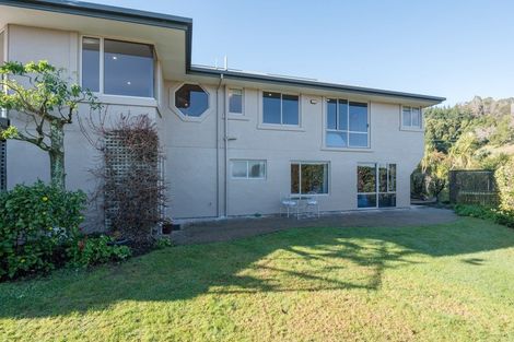 Photo of property in 18 Clairmont Heights, Stoke, Nelson, 7011