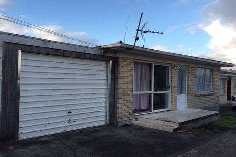 Photo of property in 2/4046 Great North Road, Glen Eden, Auckland, 0602