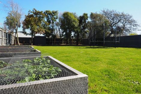 Photo of property in 15 Manor Place, Bryndwr, Christchurch, 8053