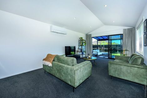 Photo of property in 8 Chelsea Lane, Rolleston, 7615