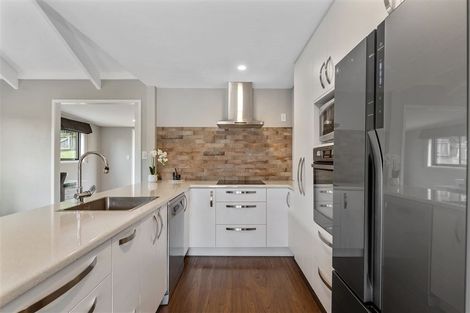 Photo of property in 46 Cumberland Crescent, Welcome Bay, Tauranga, 3112