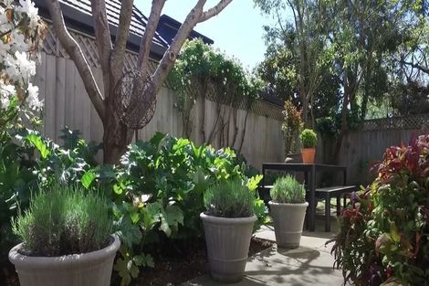 Photo of property in 40a Thornycroft Street, Fendalton, Christchurch, 8052