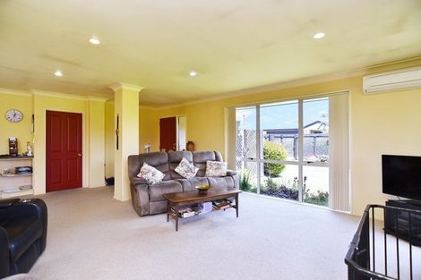 Photo of property in 72 Church Street, Oxford, 7430