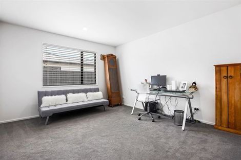 Photo of property in 12 Pakohe Street, Pegasus, 7612