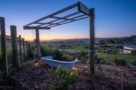 Photo of property in 8 Country Lane, Waipawa, 4210