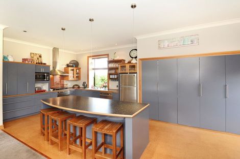 Photo of property in 2 Hargest Crescent, Saint Kilda, Dunedin, 9012