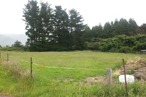 Photo of property in 24 Warren Road, Barrytown, Greymouth, 7873