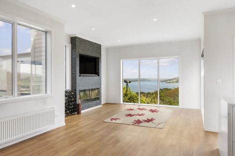 Photo of property in 20 Grumman Lane, Newlands, Wellington, 6037