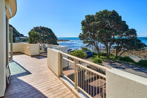 Photo of property in 3 Ocean Parade, Pukerua Bay, 5026