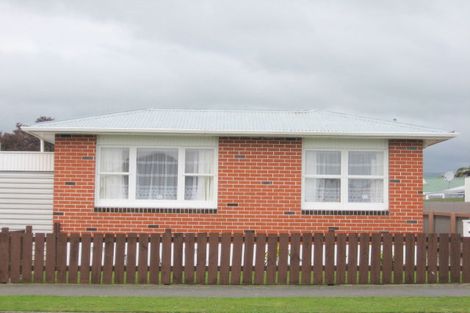 Photo of property in 56 Winchester Street, Levin, 5510