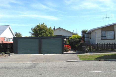 Photo of property in 1/54 Avenue Road, West End, Timaru, 7910