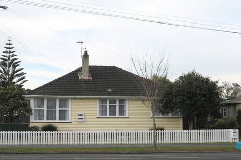 Photo of property in 1080 Heaphy Terrace, Fairfield, Hamilton, 3214