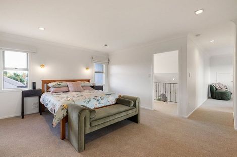 Photo of property in 5 Cooper Crescent, Cambridge, 3434