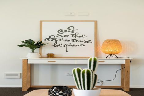 Photo of property in 21 Fairfax Crescent, Pyes Pa, Tauranga, 3112