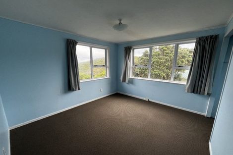 Photo of property in 25 Hiwi Crescent, Titahi Bay, Porirua, 5022