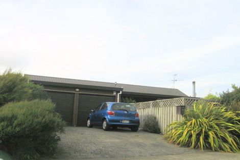 Photo of property in 5 Pendeen Place, Camborne, Porirua, 5026