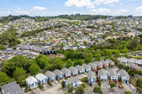 Photo of property in 2626/10 John Jennings Drive, Oteha, Auckland, 0632