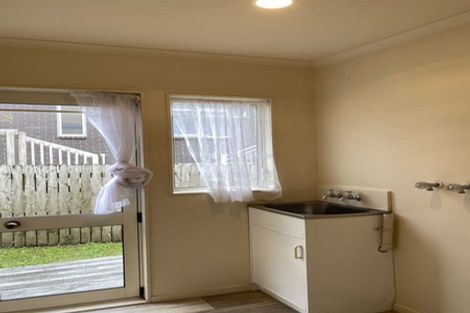 Photo of property in Chantelle Close, 44e Lavery Place, Sunnynook, Auckland, 0632