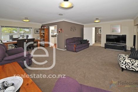 Photo of property in 7 Iorangi Place, Hillpark, Auckland, 2102