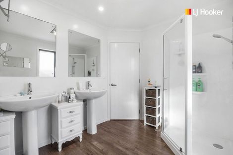 Photo of property in 248 Hillhead Road, Corstorphine, Dunedin, 9012