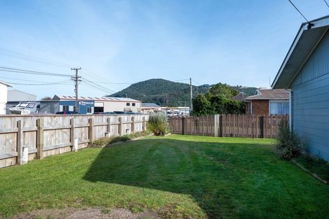 Photo of property in 18a Monokia Street, Fairy Springs, Rotorua, 3015