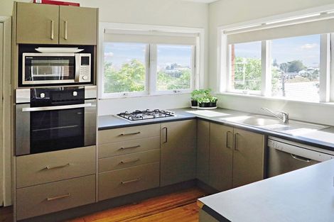 Photo of property in 2/33 Tennyson Avenue, Takapuna, Auckland, 0622