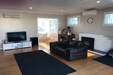 Photo of property in 33 Howe Street, Howick, Auckland, 2014