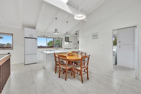 Photo of property in 20 Stapleford Crescent, Browns Bay, Auckland, 0630