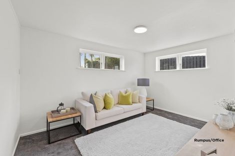 Photo of property in 1/57 Coronation Road, Hillcrest, Auckland, 0627