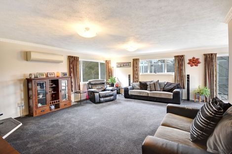 Photo of property in 81 Kinmont Crescent, Kinmont Park, Mosgiel, 9024