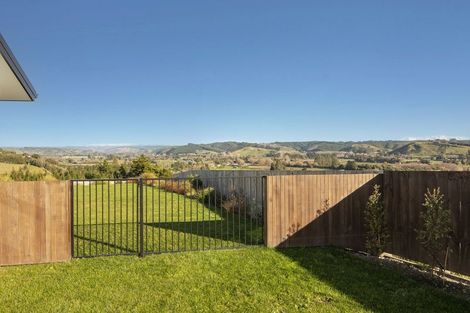 Photo of property in 67 Katania Heights, Brightwater, 7022