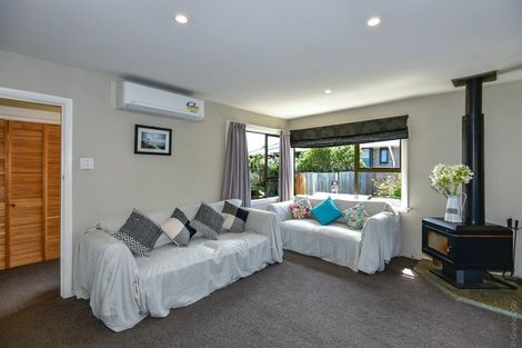 Photo of property in 16a Sinclair Street, New Brighton, Christchurch, 8083