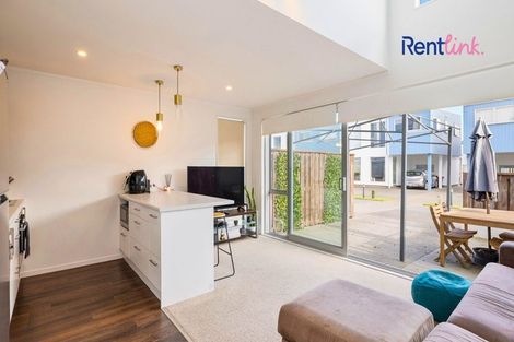 Photo of property in 31 Reynolds Place, Papamoa Beach, Papamoa, 3118