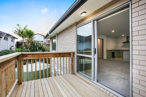 Photo of property in 8 Vino Cina Heights, Ranui, Auckland, 0612