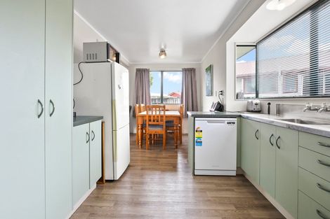 Photo of property in 1 Penney Green, Nawton, Hamilton, 3200