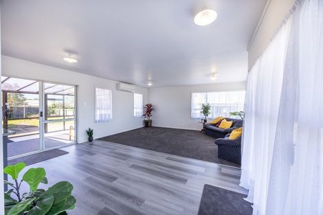 Photo of property in 8 Mckay Crescent, Dargaville, 0310