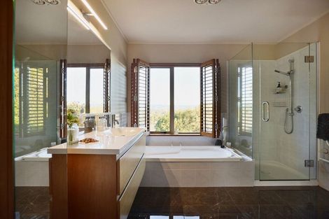 Photo of property in 9 Tupelo Place, Ohauiti, Tauranga, 3112