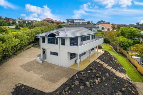 Photo of property in 37 Bannings Way, Hobsonville, Auckland, 0618