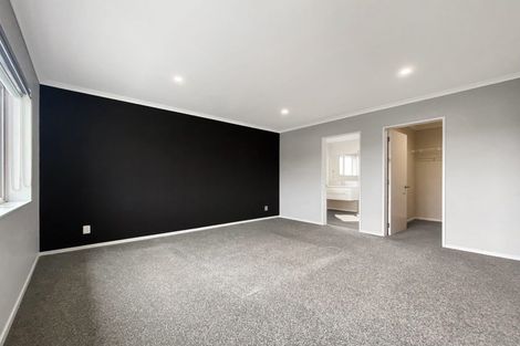 Photo of property in 14 Foxham Terrace, Churton Park, Wellington, 6037