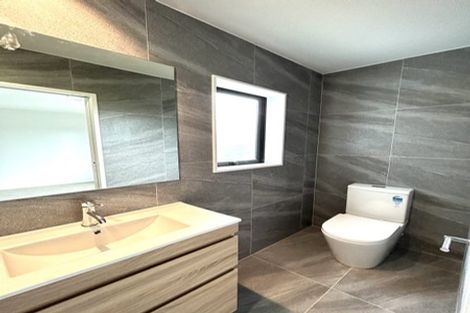 Photo of property in 2b Robin Lane, Browns Bay, Auckland, 0630