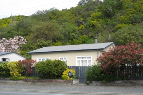 Photo of property in 40 Torquay Street, Kaikoura, 7300