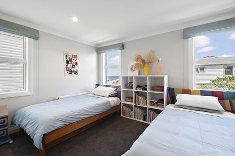 Photo of property in 20c Reef Street, Island Bay, Wellington, 6023