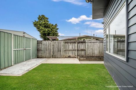 Photo of property in 14a Duna Place, Takaro, Palmerston North, 4412