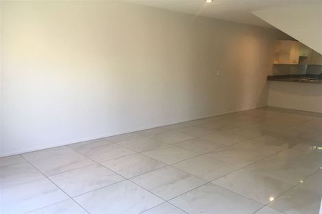 Photo of property in 4/21 Darvel Street, Riccarton, Christchurch, 8011