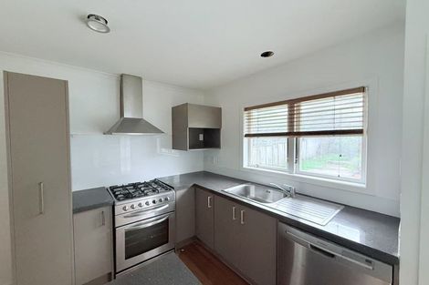 Photo of property in 46 Wilsher Crescent, Henderson, Auckland, 0612