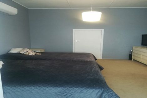 Photo of property in 208 Lyndon Road West, Hastings, 4122