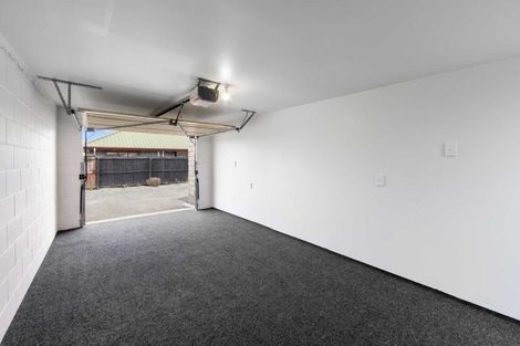 Photo of property in 1/40a Chipping Lane, Redwood, Christchurch, 8051