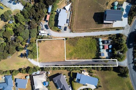 Photo of property in 88 Cable Bay Block Road, Cable Bay, 0420